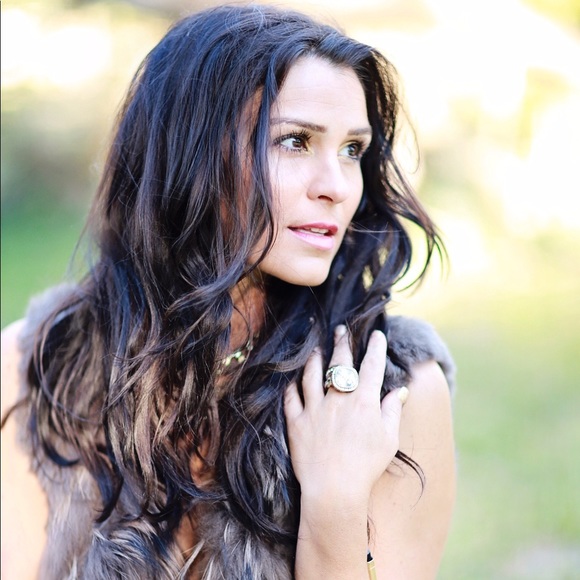 Meet Tiffany A. Davis, owner TADofstyle Boutique - Picture 5 of 10